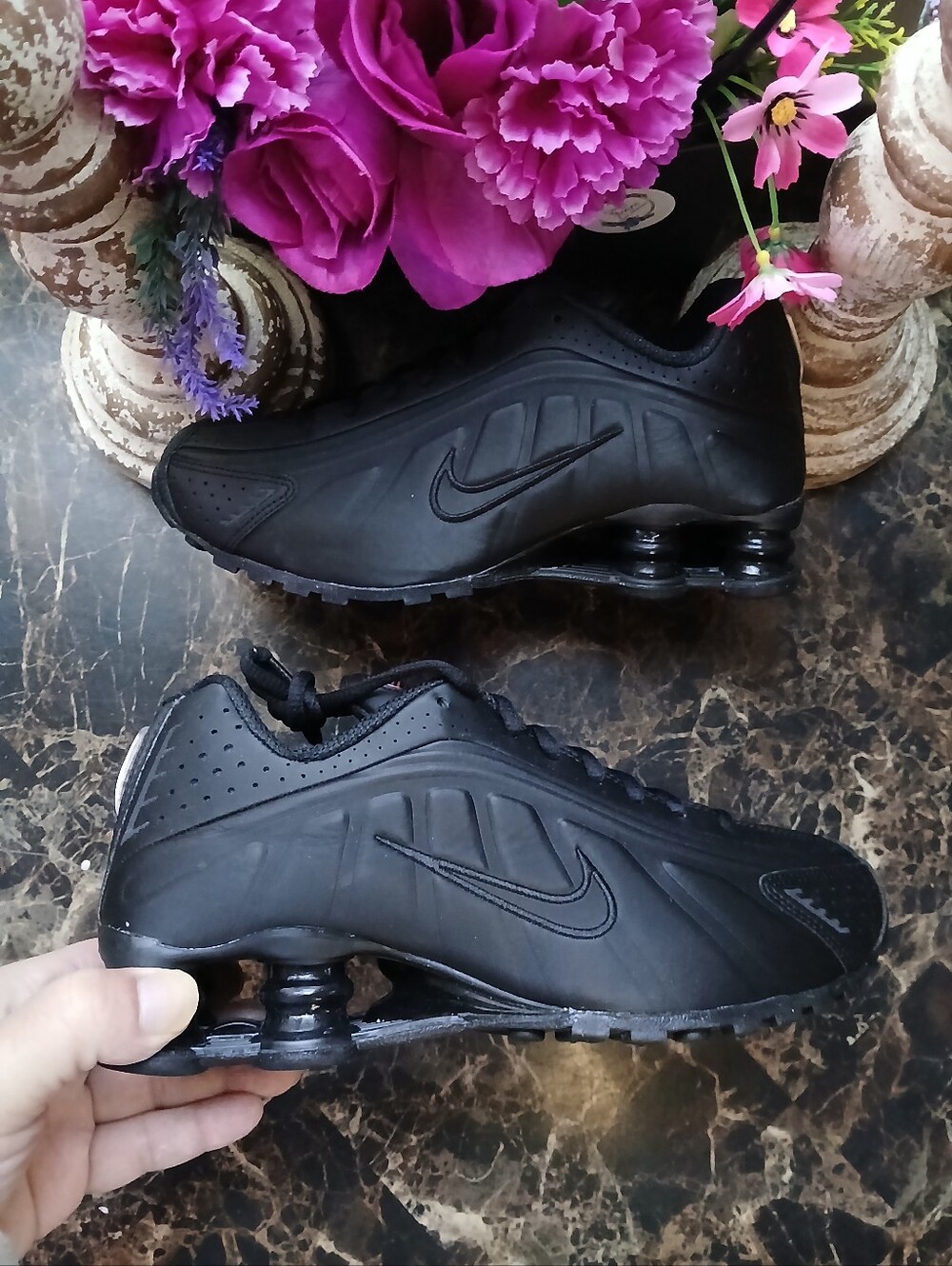Nike Shox R4 Training/AthleticLifestyle Shoes Size 6.5 for Women